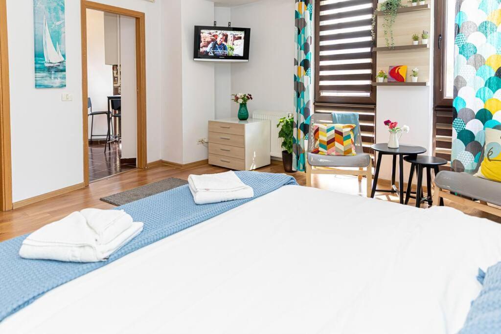 Central Studio Bucur Bucarest Extérieur photo