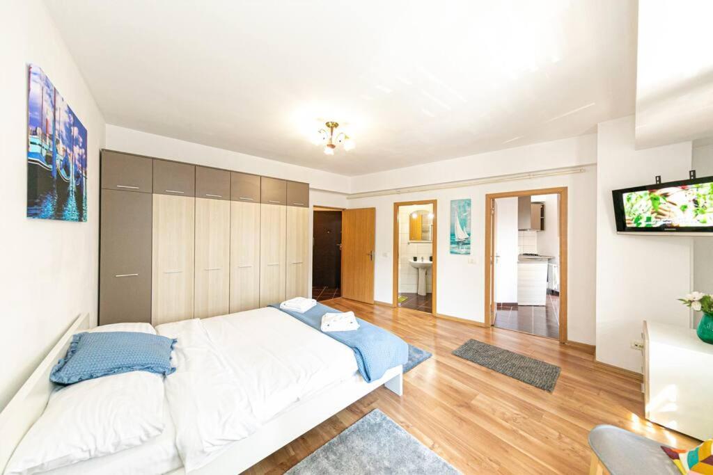 Central Studio Bucur Bucarest Extérieur photo