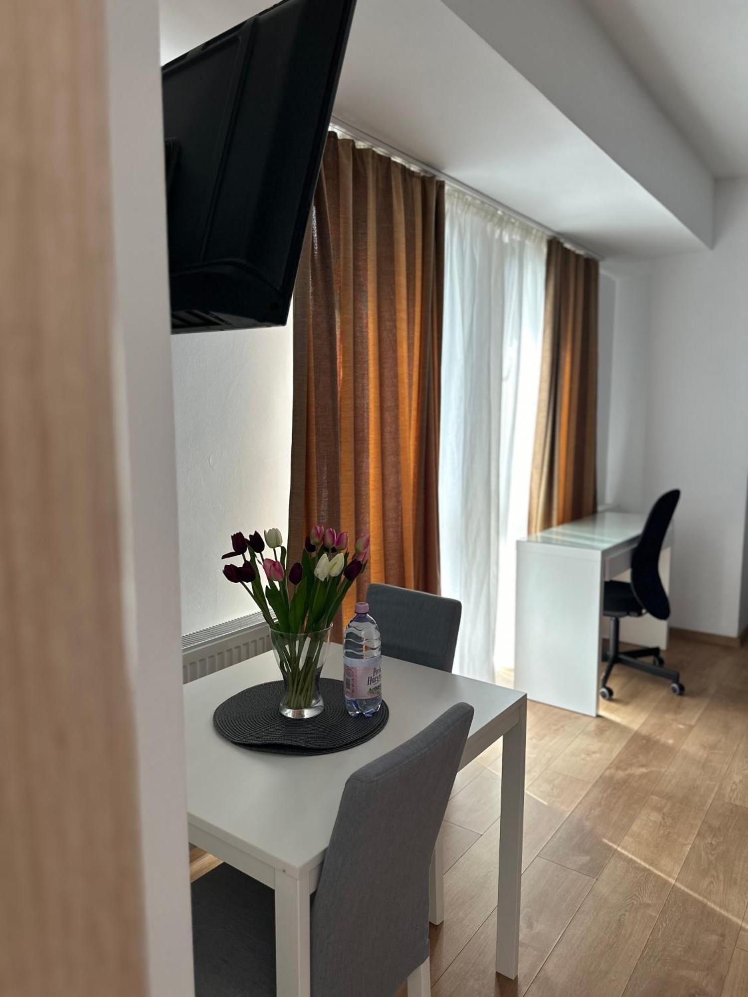 Central Studio Bucur Bucarest Extérieur photo